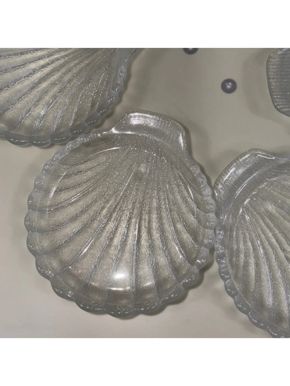 Set of 6 Clear Glass Seashell Trinket Dishes Scallop Shell Plates